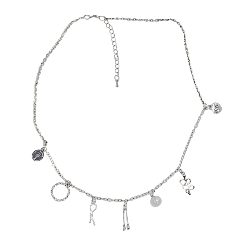 Collier « Fille au ruban »