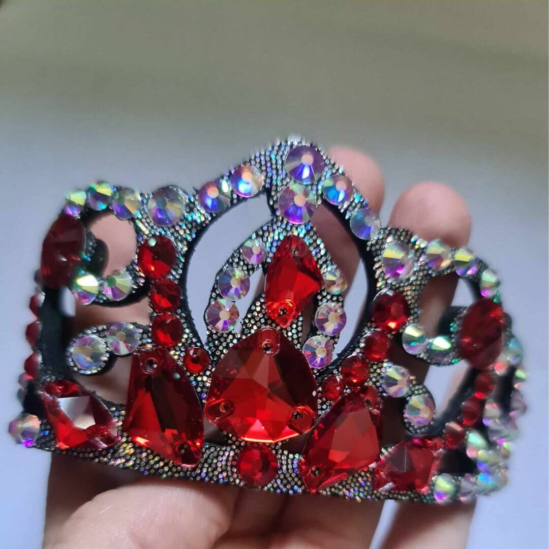 Crown for bun
